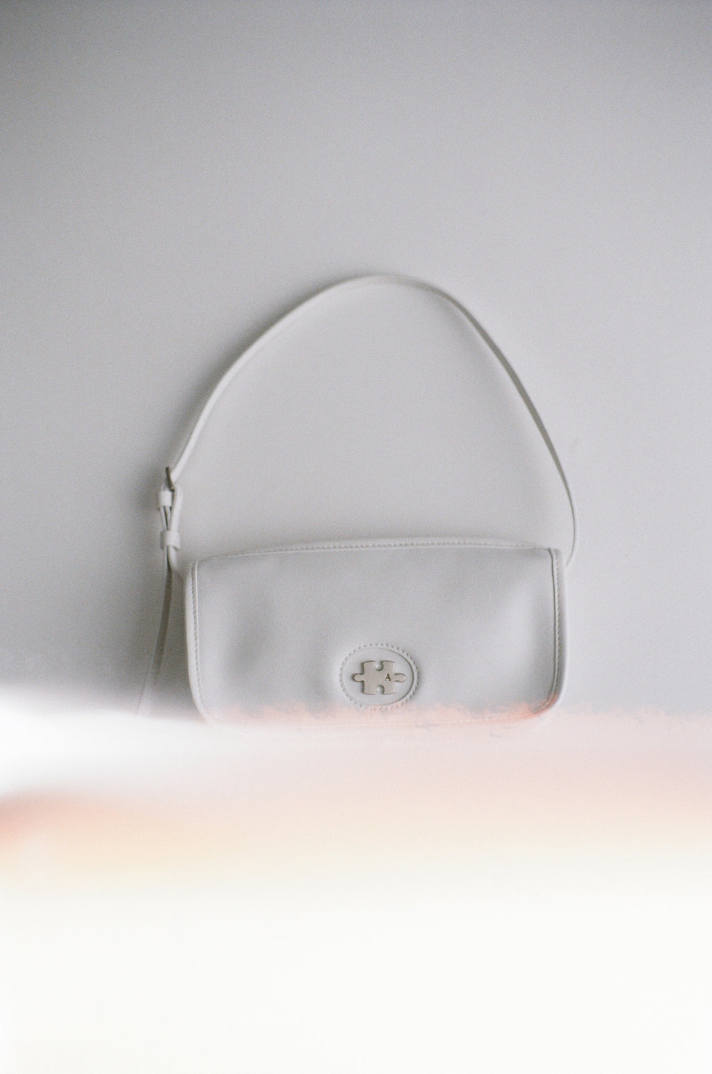 La Cassette bag [off-white]